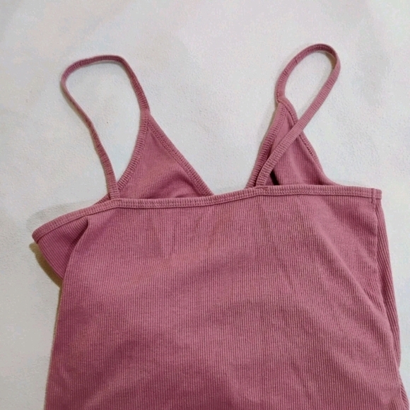SO Women's Dusty Pink Ruched Crop Top - Picture 5 of 7